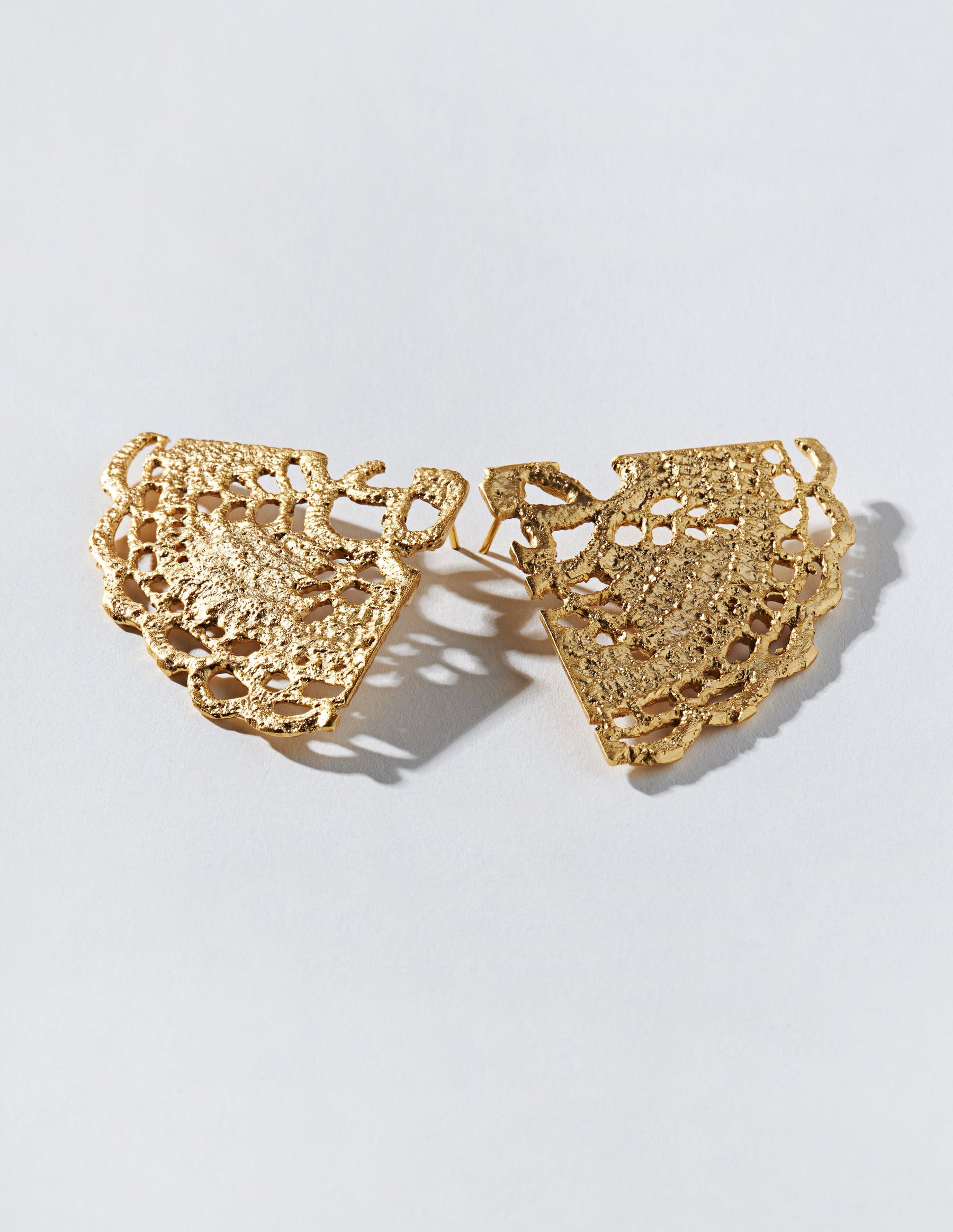 1/4 (One Fourth) Earrings CHARALAMPIA