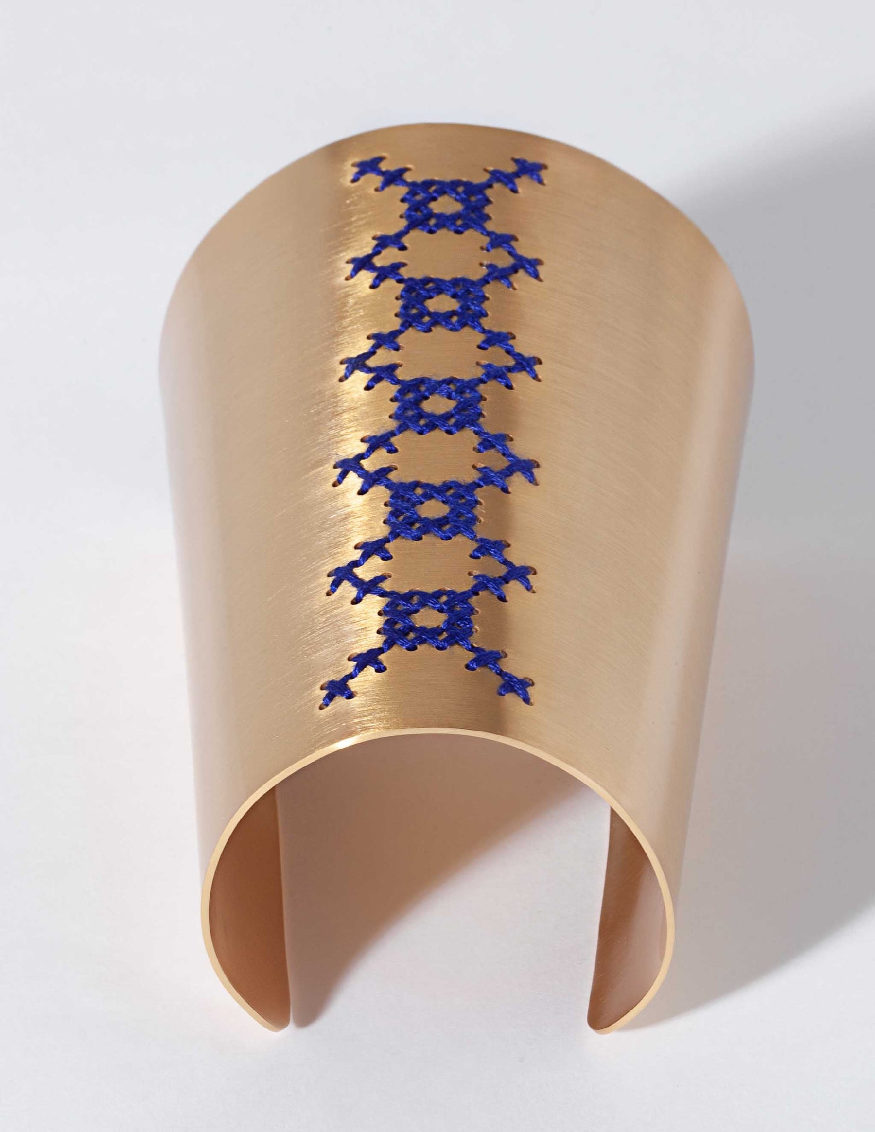 Apladia Sleeve Gold Cuff CHARALAMPIA