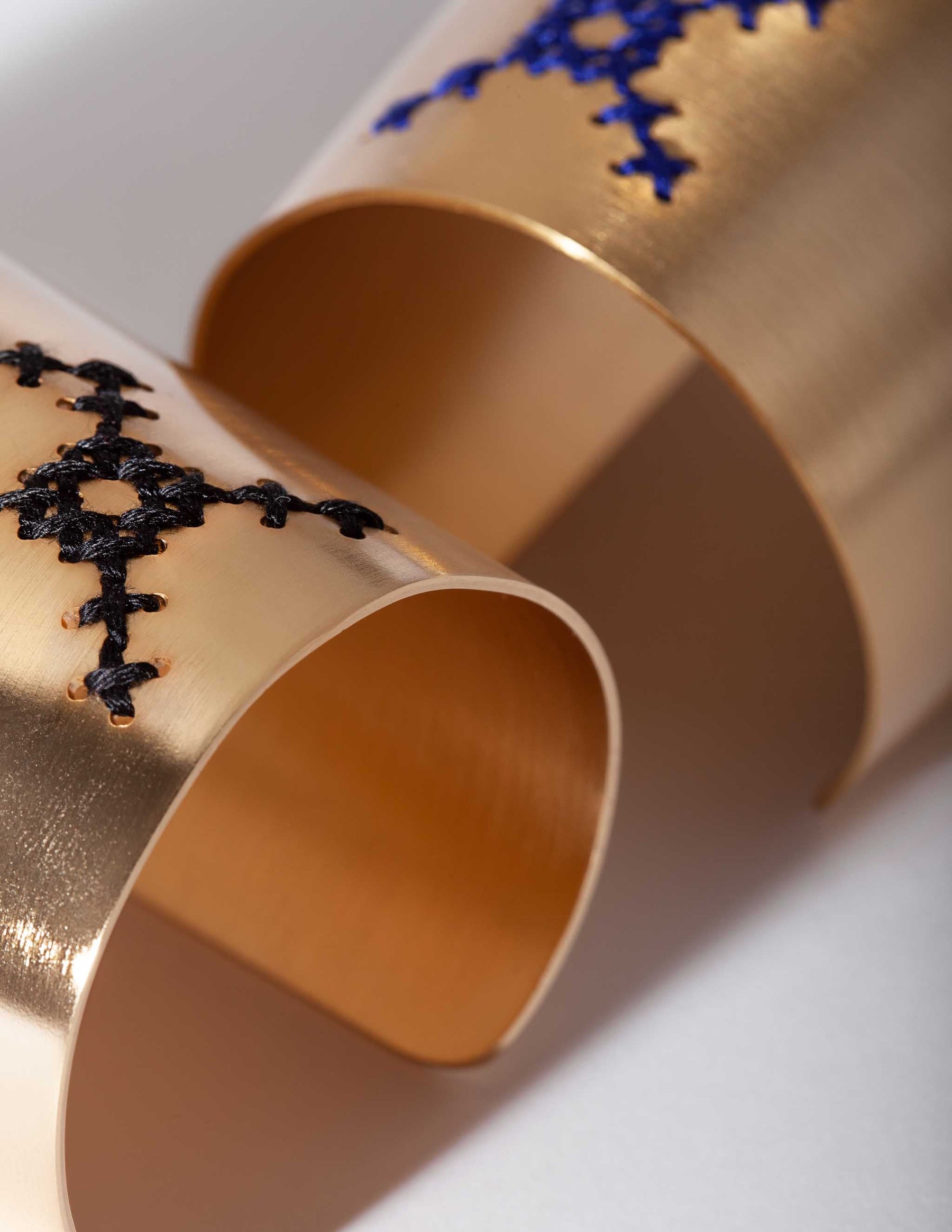 Apladia Sleeve Gold Cuff CHARALAMPIA