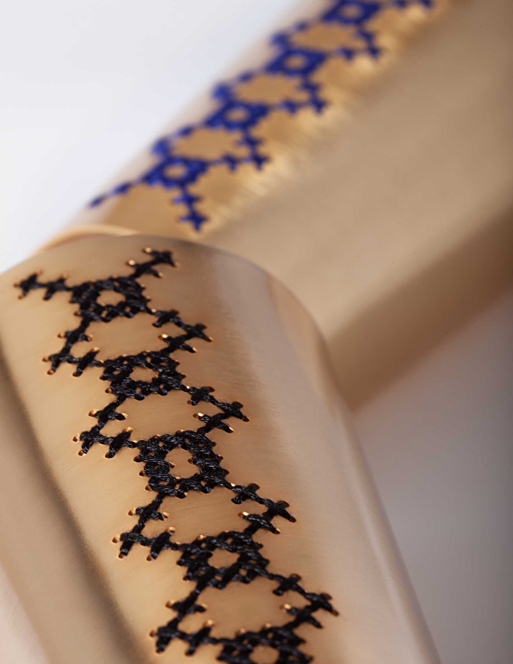 Apladia Sleeve Gold Cuff CHARALAMPIA