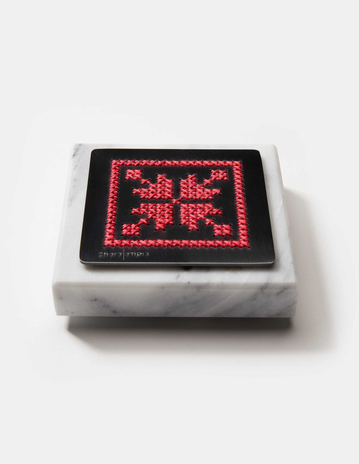 Flower Black Paperweight - CHARALAMPIA