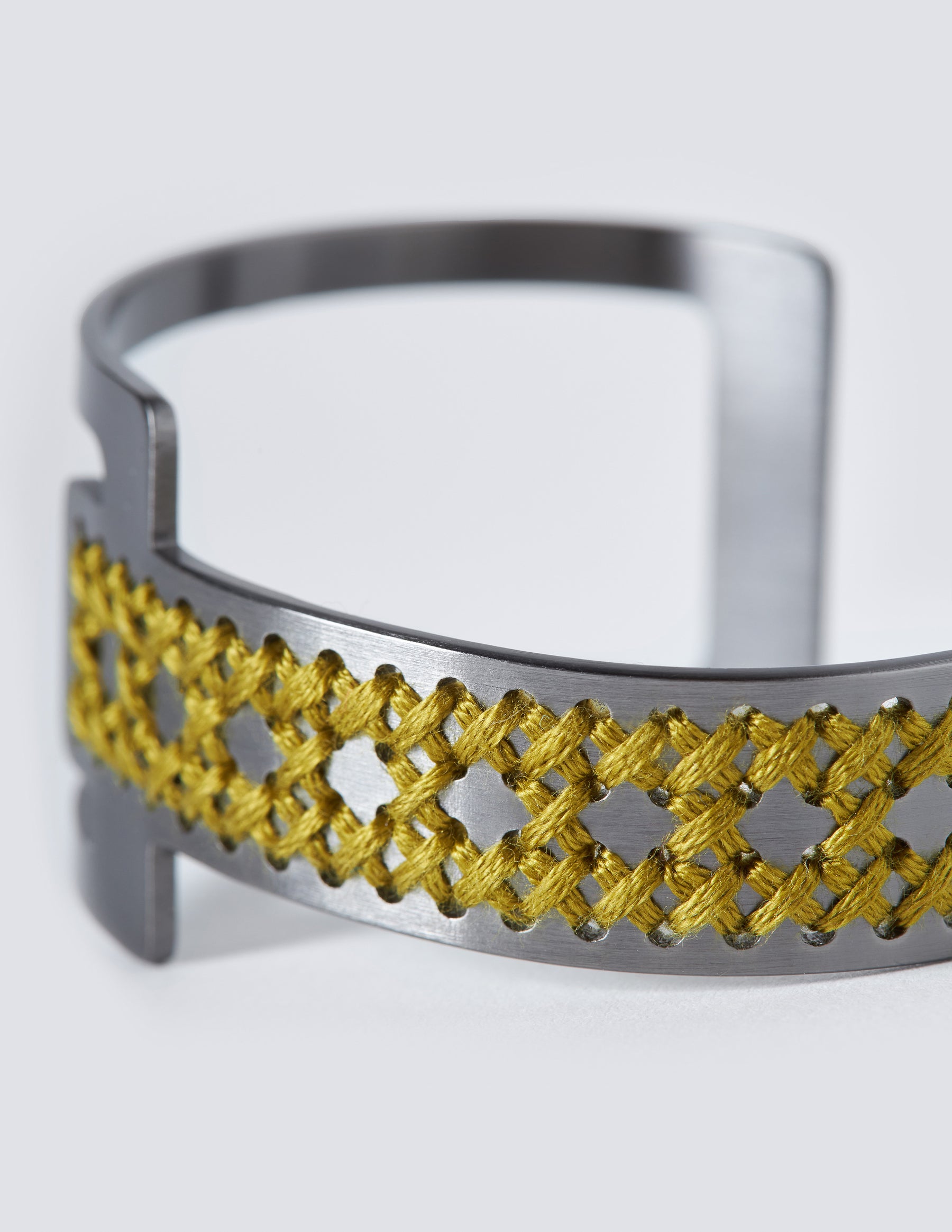 Soulmate Black Bracelet - CHARALAMPIA